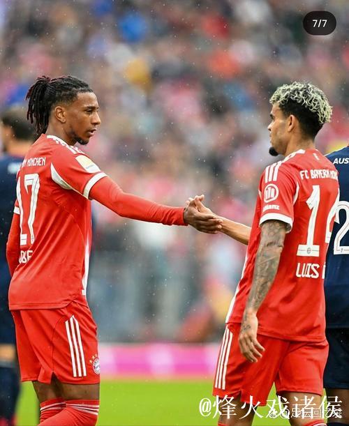 迪亚斯11月表现亮眼：5场4球1助攻，荣膺拜仁最佳球员