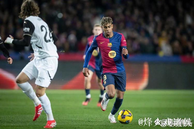 巴萨主场收官战：凌晨1点半冲击西甲7连胜，四大巨头强势首发